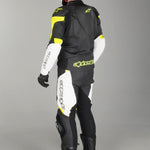 TRAJE 2 PIEZAS DE PIEL CHALLENGER V2 NGO/BCO/AMA