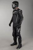 TRAJE 2 PIEZAS DE PIEL MOTEGI V2 NEGRO CARBON
