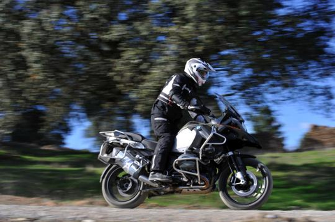 Par  Doble Proposito120/70 19 y 170/60 17 80% carretera 20% offroad